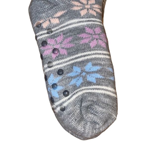 AEROSOLES Women’s Fair Isle Thick Sherpa Lined Socks - Picture 2 of 5
